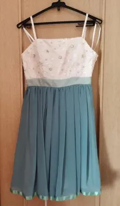 Item thumbnail for item ed6f7be8-d0bd-4493-8d6c-619e66221905