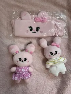 NiziU ピョンピョン ヘアバンド、バッグチャーム
