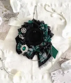 痛ロゼット　缶バッジ　57mm 緑　黒　シルバー