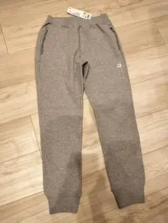 UNIQLO ウルトラストレッチドライスウェットパンツ