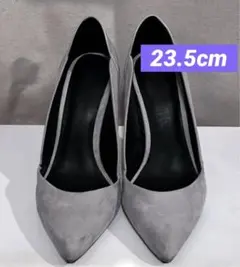 【お値下げ】パンプス　Bershkaベルシュカ(23.5㎝)