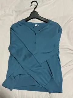ユニクロ　uvカットクルーネックカーディガン