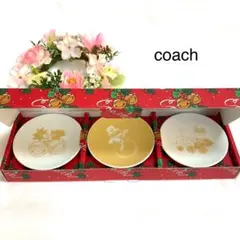 COACHコーチ2023年クリスマスノベルティ小皿3枚　新品