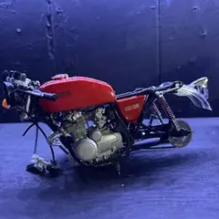 Item thumbnail for item 77969480-836d-49dd-b70a-70e89d3e770c