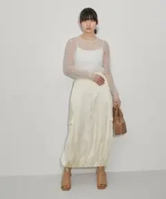 ADAM ET ROPE サテンバルーンカーゴスカートのサムネイル