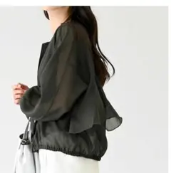 【新品】バックフリルシアーブラウスFUNNY COMPANY＋ ブラウン