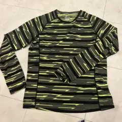Nike DRI-FIT 長袖シャツ M 黒/黄緑　未使用