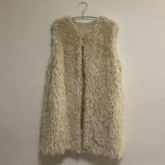 フェイクファーベスト　アイボリー