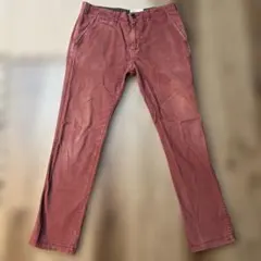 INHERIT GETHERIES 赤 チノパン