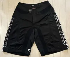 OAKLEY オークリー MTB Shortsのサムネイル
