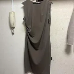 HGN ノースリーブ ひざ丈ワンピース ブラウン L