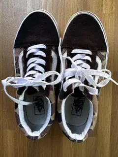 Item thumbnail for item 3f905b72-45bc-4592-a8c6-188fb00cd10c