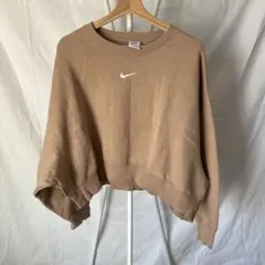 ベージュ スウェット