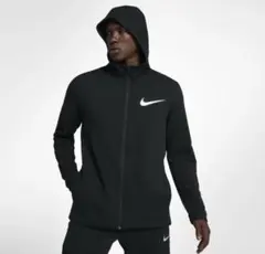 NIKE ナイキ　パーカー　ブラック　ジップアップ　服　メンズ