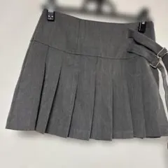 party. グレー プリーツ ミニスカート ベルト付き Sサイズ　韓国
