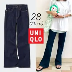 UNIQLO　スリムフレアジーンズ　デニム　ネイビー　インディゴ