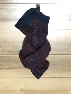 マフラー（スペインにて購入）