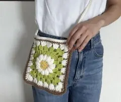 グラニースクエア　ポシェット　ショルダーバッグ　グラニーバッグ