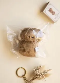 にこやまポッケ おすわりコアラのぬいぐるみ チョコ