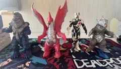 ウルトラマンティガ　怪獣ソフビ
