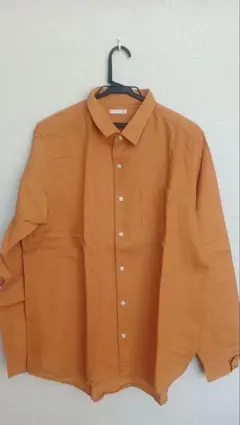 GU オレンジ 長袖シャツ 胸ポケット付き