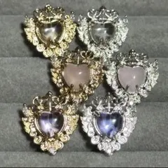 Item thumbnail for item c1581359-4626-45e7-b945-9f5590c41e26