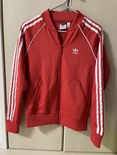 adidas 3ストライプ レッド ジャージ M