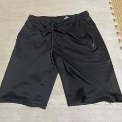 黒 ショートパンツ ジッパーポケット付き スポーツ用