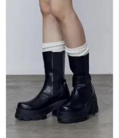 emoda サイドゴアタンクブーツ ブラック