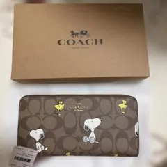 未使用保存袋カード付コーチCOACHスヌーピーコラボ 二つ折り財布