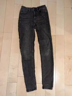 デシグアル　Desiguai　デニム　スキニーパンツ　ジーンズ ブラック