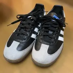 adidas ブラック/グレー スニーカー