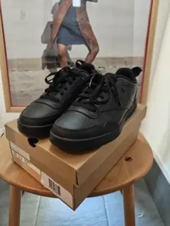 【無印良品×Reebok】紳士 コートスニーカー / 26.5cmのサムネイル