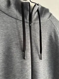 On フード付き前あきパーカー　グレー