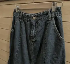 フロントスリット入り　デニム(マーメイドロング)スカート　Ｍ相当！！