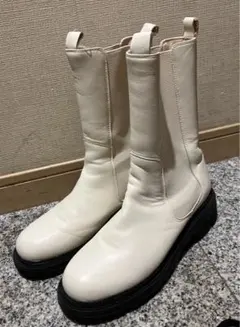 Item thumbnail for item 2137ce2a-5bad-4685-a326-2eaf7ce9d612