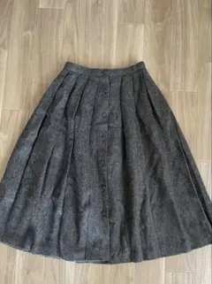 美品✨ プリーツロングスカート　グレー　毛スカート　ボタンダウンスカート　膝下