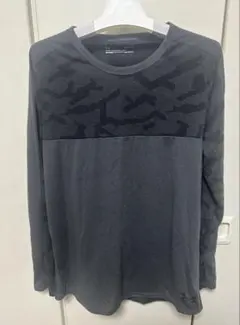 UNDER ARMOUR グレー 長袖テイシャツ Lのサムネイル