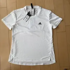 【新品】　adidas Tシャツのサムネイル