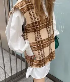 MURUA チェック柄 ニットベスト Vネック ベージュ