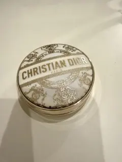 DIOR ファンデーションケースのみ