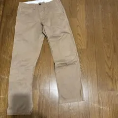 ユニクロ チノパン　カーキ