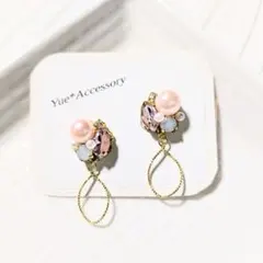 D-200　ハンドメイド☆ビジューピアス／イヤリング