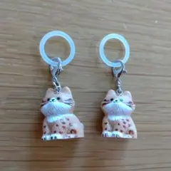 ねこ　めじるしアクセサリー
