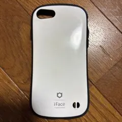 iFace iPhone用ケース ホワイト ブラック　iPhone8