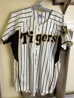 阪神タイガース中野拓夢選手の沖縄限定ユニフォーム - メルカリ