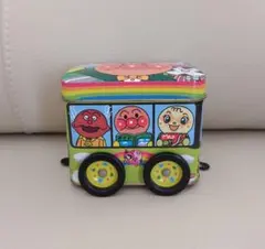 アンパンマン バス型缶