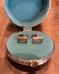 ★超希少 セリーヌ カフス セット ラペルピン 黒蝶貝 オーバル 馬車ロゴ 箱付 2025年最新】CELINE カフスボタンの人気アイテム - メルカリ