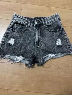 デニムショートパンツ ダメージ加工のサムネイル