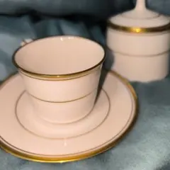 Noritake ホワイトカップ・ソーサーセット